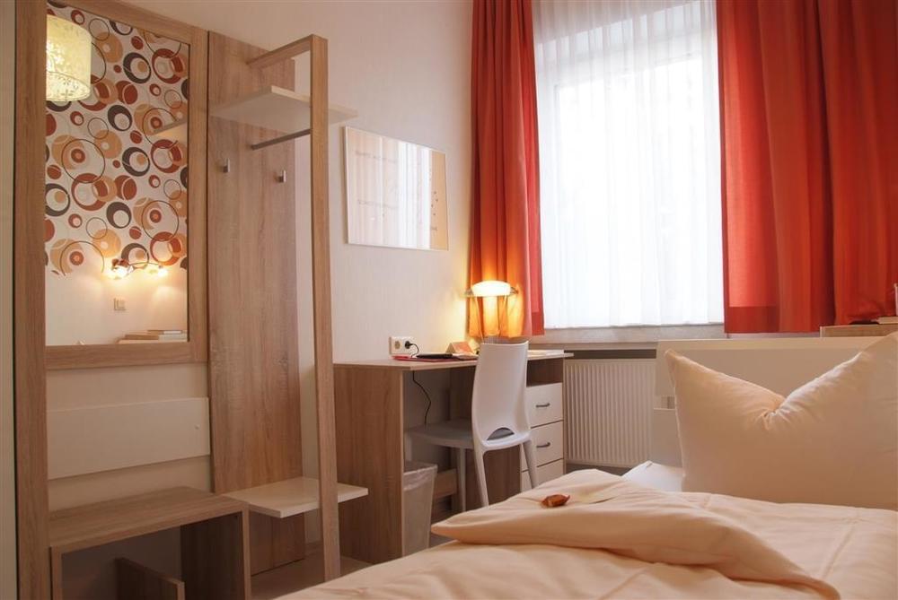 Arena Hotel Gelsenkirchen Szoba fotó